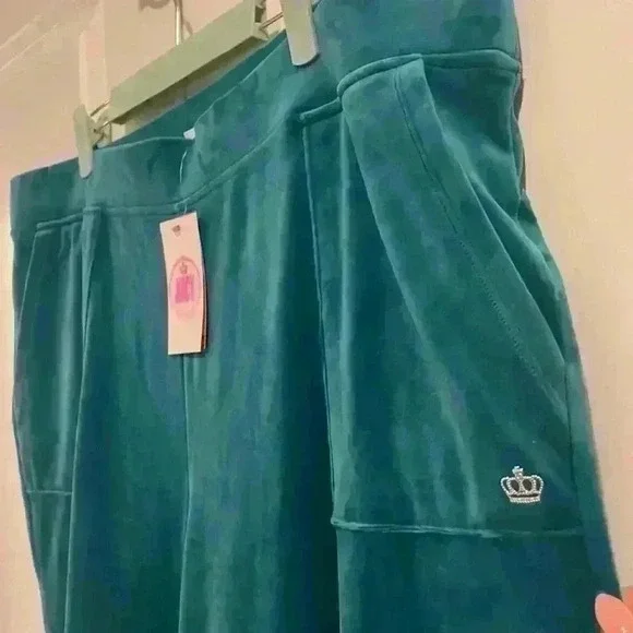 Juicy Couture Womens Plus Hoodie w Mid Rise Velour Pant Set NWT Y2K style 2X - Picture 10 of 14